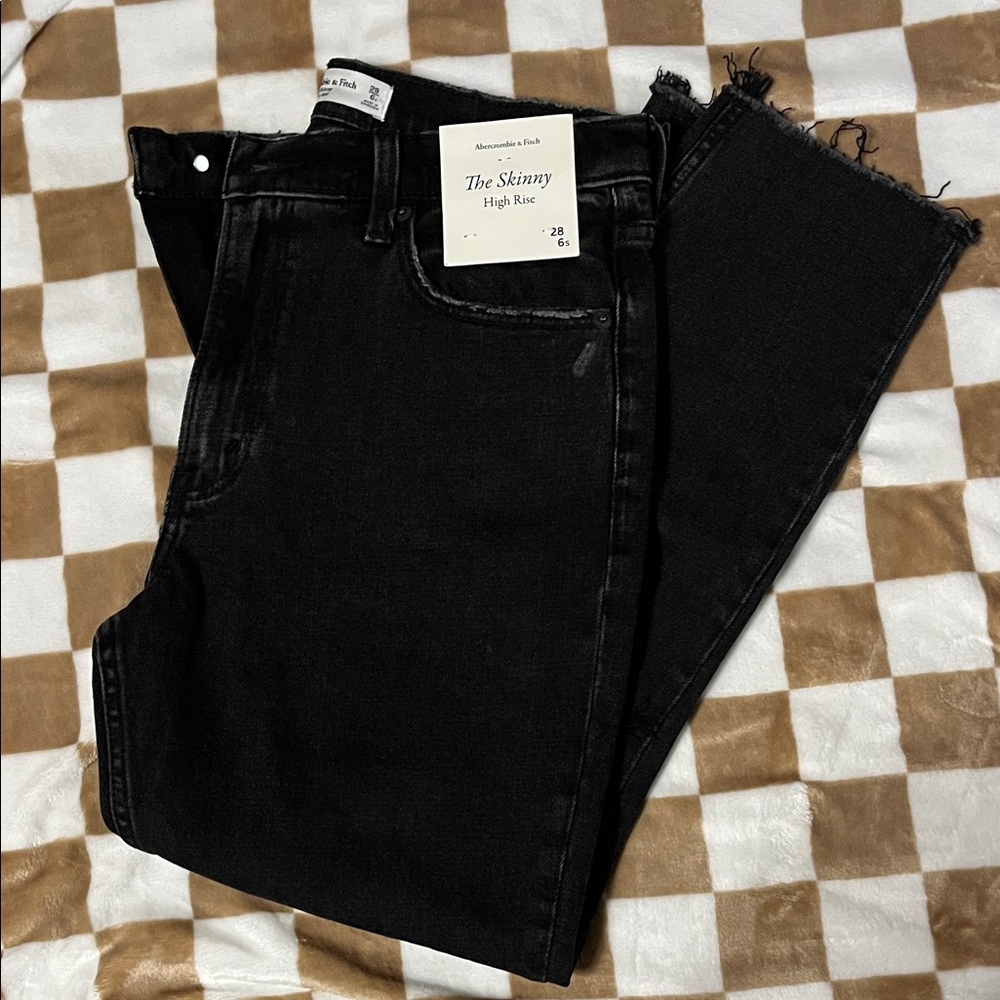 Abercrombie & Fitch Black High-Rise Skinny Jeans